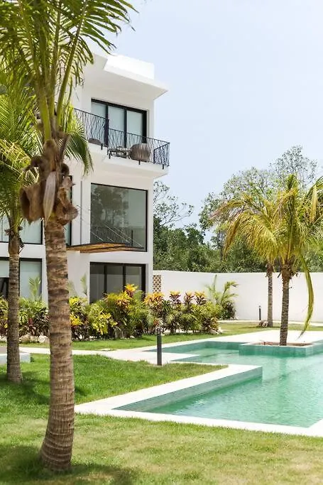 Neem 21 Nilay, Elegant Apartment 10 Min From The Beach Tulum